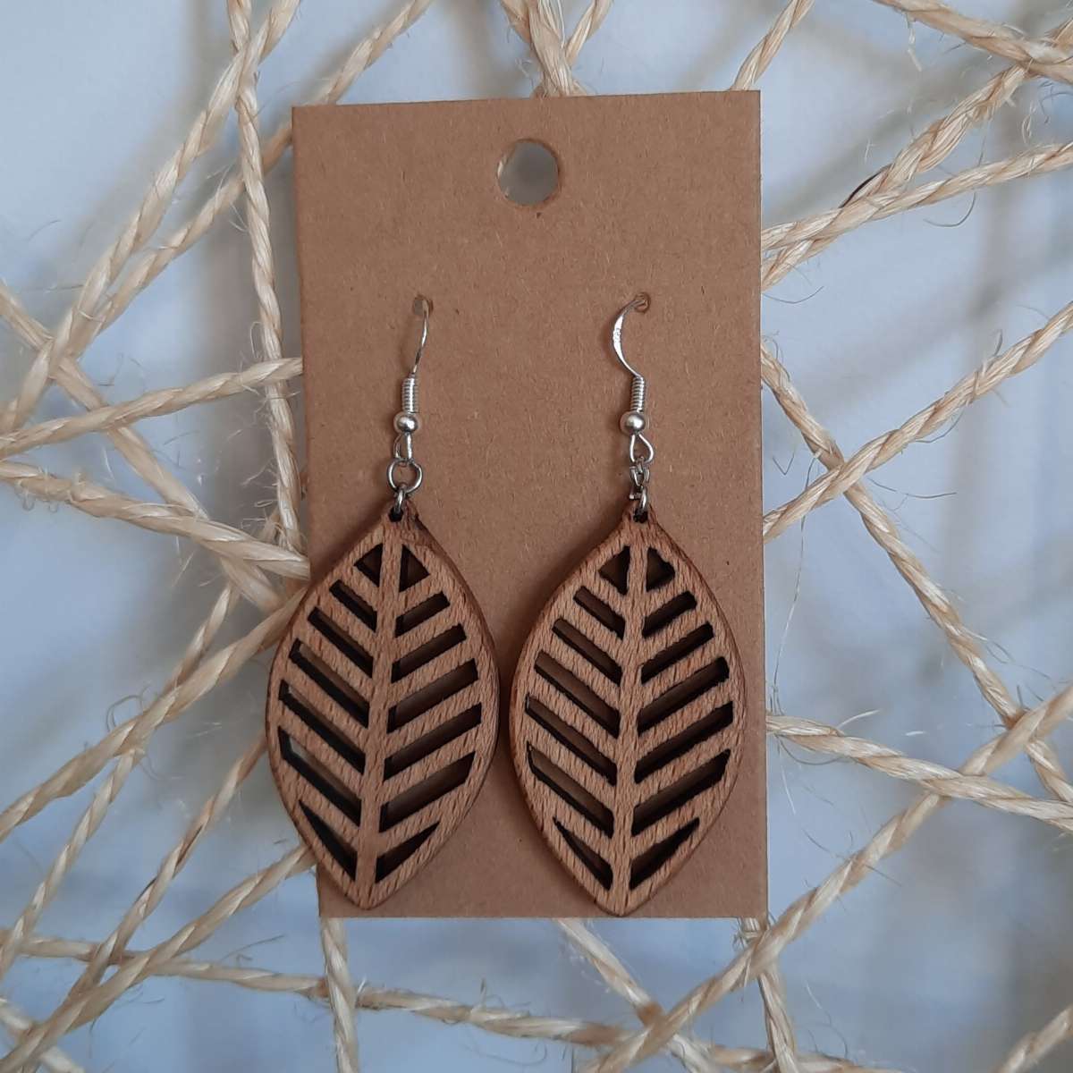 Boucles d'Oreilles en Bois Feuilles Aulne